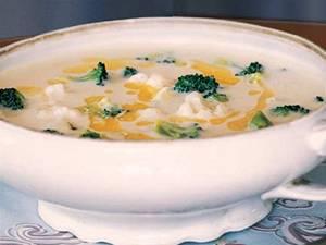 Květáko-brokolicová polévka