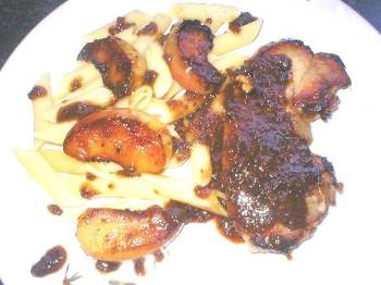 Šunkový steak na pomerančích