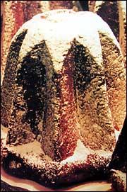 Božské ¨pandoro¨ - hvězdicový vánoční ¨zlatý chléb¨z Verony